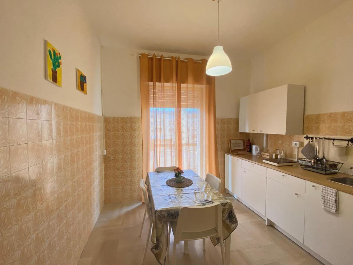 Guest House Service - Express Airport Apartment Modugno Dış mekan fotoğraf