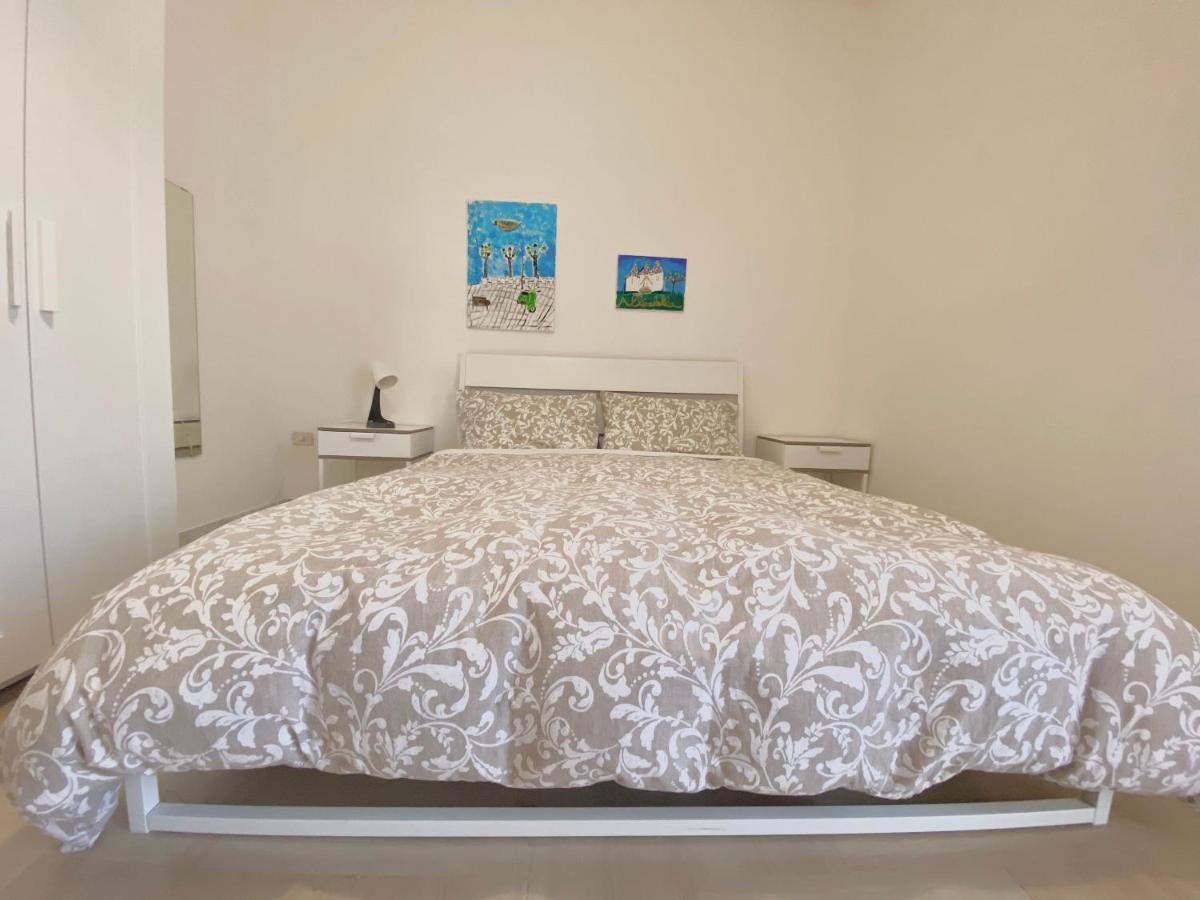Guest House Service - Express Airport Apartment Modugno Dış mekan fotoğraf